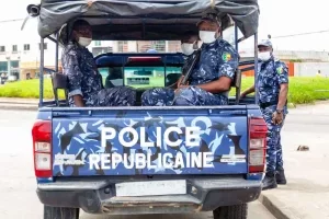 Bénin : arrestation d'un homme en fuite pour avoir fait boire de l'acide à sa compagne à Paouignan
