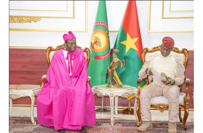 Burkina Faso : Monseigneur Éric Soviguidi présente ses lettres de créance au Président Ibrahim Traoré