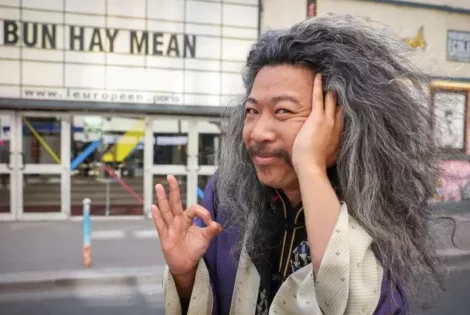 L'humoriste Bun Hay Mean, alias "Chinois marrant" a été retrouvé mort après une chute de 8 étages à Paris