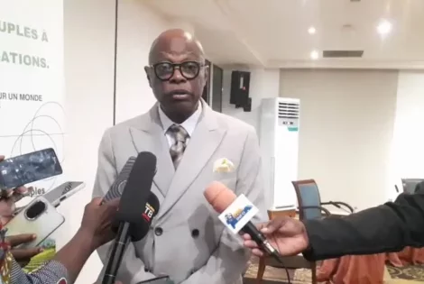 Cotonou : Dr Faustin Dahito lance son livre « Droit des peuples à l'énergie, devoir des Nations »