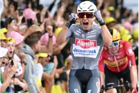Cyclisme-Tour de France 2025 : Jasper Philipsen remporte la 1re étape au sprint