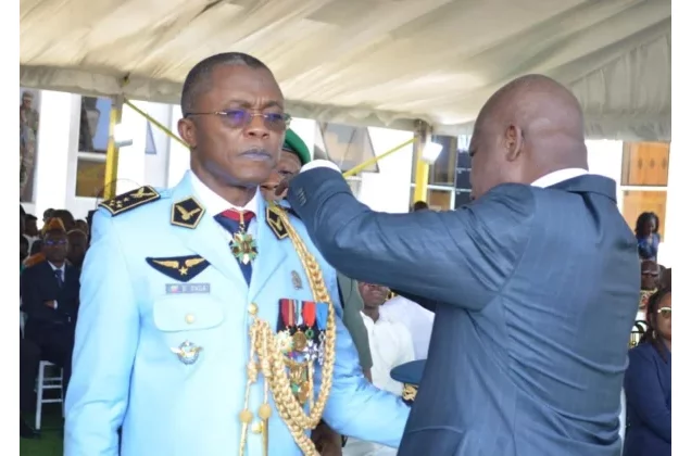 Forces armées béninoises : Bertin Bada porte officiellement ses galons de Général d'Armée Aérienne