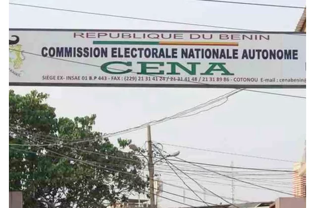 Élections 2026 : la Céna valide les maquettes du bulletin unique avec les partis politiques 