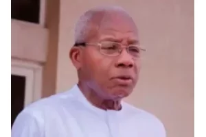 Bénin : mauvaise nouvelle pour Me Adrien Houngbédji, fragilisé à Sèmè-Podji