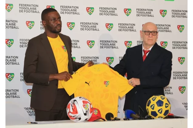 Togo : Patrice Neveu officiellement installé à la tête des Éperviers