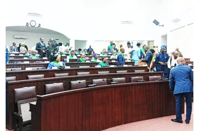 Assemblée nationale : la 10e législature officiellement installée 