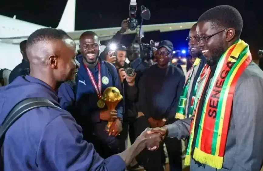 CAN 2025 : Bassirou Diomaye Faye offre 75 millions FCFA et un terrain de 1 500 mètres carrés à chaque joueur