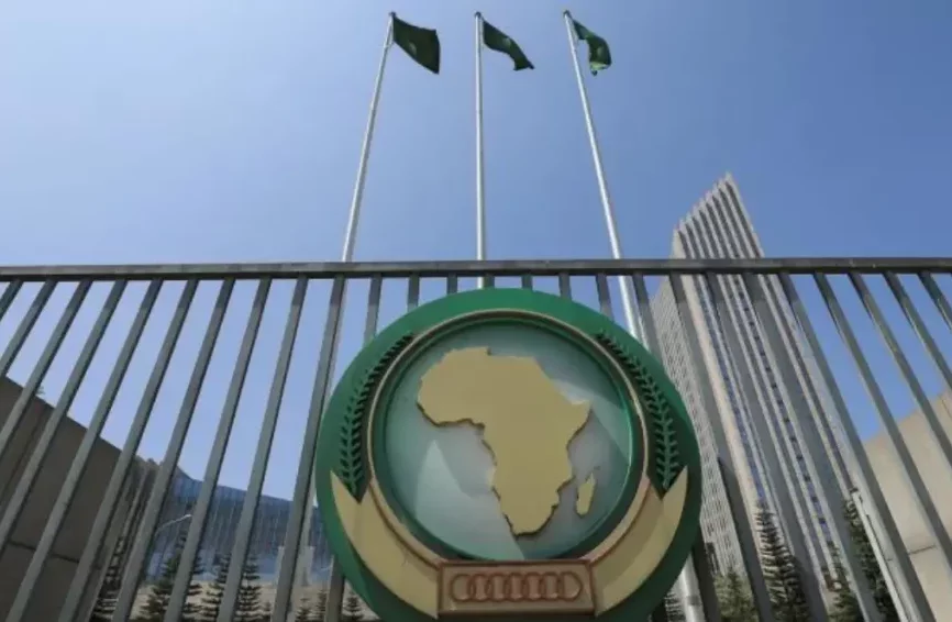 Crise à Madagascar : l'Union Africaine suspend le pays après la prise de pouvoir par l'armée