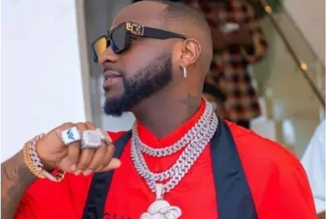 Davido et son équipe agressés, le célèbre chanteur évoque une tentative de meurtre 