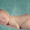 Sommeil : 5 étapes pour s'endormir en seulement 3 minutes, selon Dr Kamel Lafia