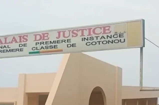 Cotonou : deux jeunes placés sous mandat de dépôt pour rodéo urbain « Zéwé » 