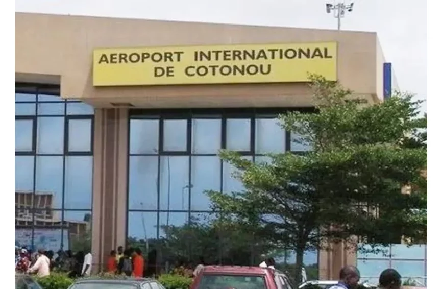 Bénin : recrutement multipostes à l'aéroport de Cotonou