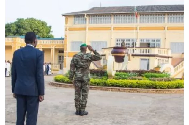 Assemblée nationale 10e législature : Djogbénou préside la première cérémonie de montée des couleurs