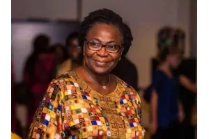 Palais des congrès : la première Dame Claudine Talon aperçue après la tentative de coup d'Etat