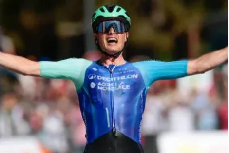 Cyclisme-Giro 2025 : le français Nicolas Prodhomme remporte la 19è étape