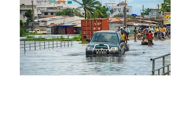 Cotonou : Luc Gnacadja réagit aux inondations provoquées par les fortes pluies de cette matinée