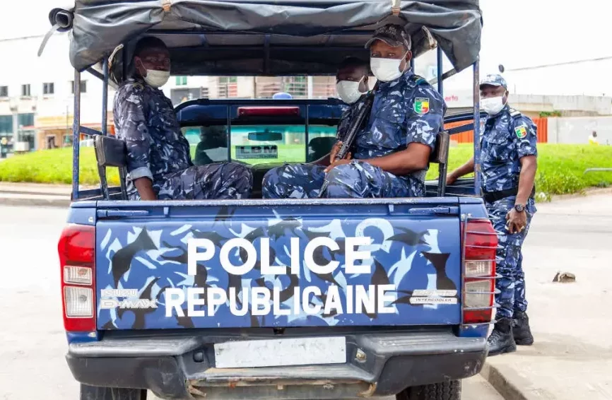 Bénin : un présumé voleur de téléphone arrêté à Parakou après une opération de vol de moto à Natitingou