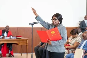 Cour des comptes : Ismath Bio Tchané Mamadou prête serment pour un second mandat de cinq ans