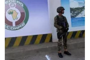 Putsch manqué au Bénin : la CEDEAO maintient son dispositif sécuritaire à Cotonou