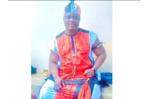 Cérémonies Houniyitor à Allada : Dah Syõnon Mintowou sacrifie à la tradition