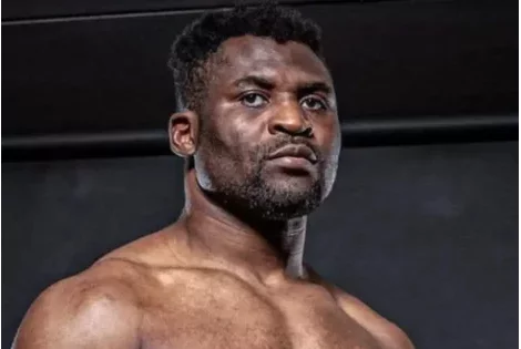 Cameroun : Francis Ngannou sort enfin du silence après son implication dans un accident mortel