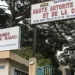 Publicité et communication institutionnelle : une précision de la HAAC sur le choix des médias