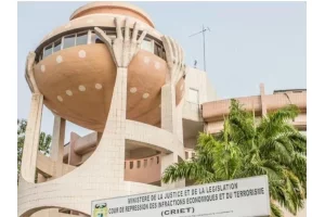 Affaire détournement à l'ORTB : 10 ans de prison pour l'ex-directeur financier et 100 millions d'amendes FCFA