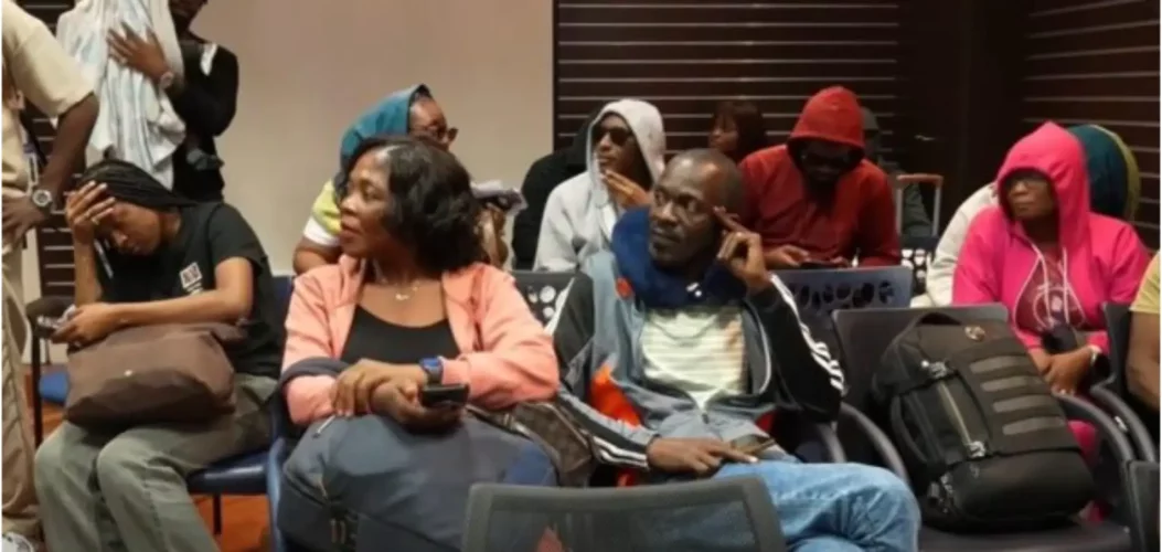 Guerre au Moyen-Orient : les premiers rapatriés gabonais accueillis à Libreville