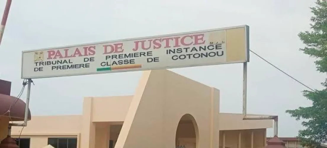 Cotonou : deux jeunes placés sous mandat de dépôt pour rodéo urbain « Zéwé » 