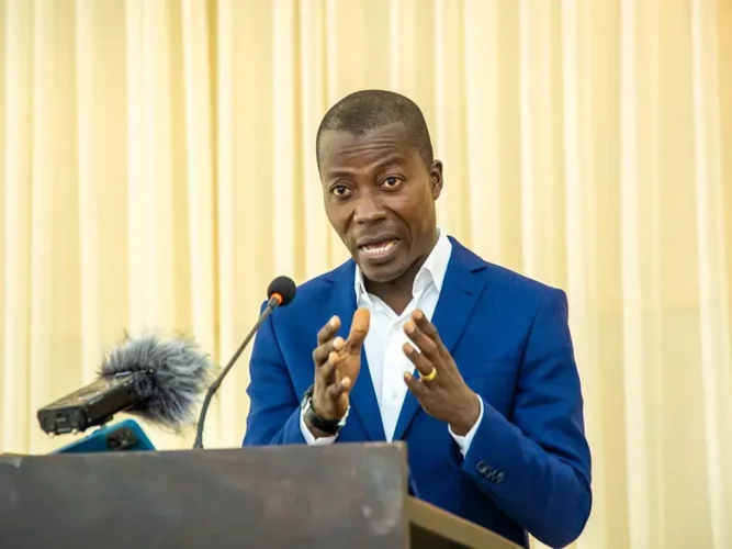 Législatives de 2026 : voici la réaction du gouvernement au score réalisé par Les Démocrates