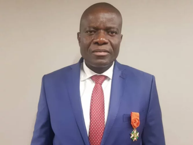 « Talon a mis la barre haut, il faut assurer la progression », Blaise Ahouantchédé sur la candidature de Wadagni