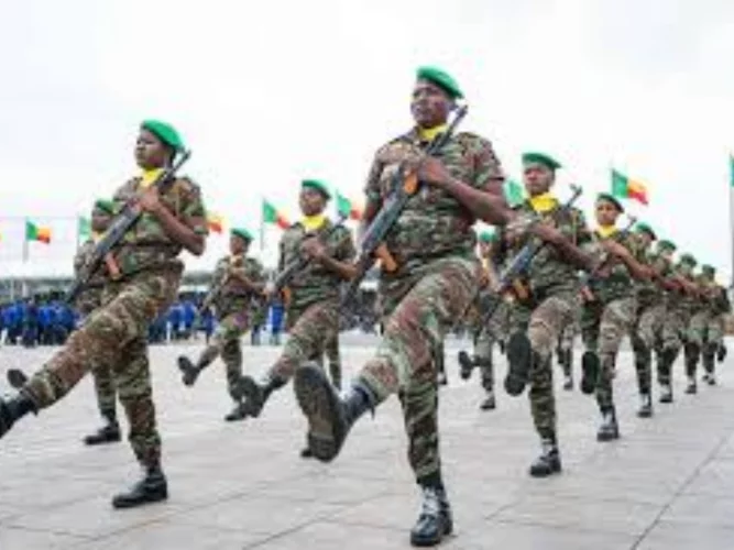 Forces armées béninoises : un recrutement 1 850 jeunes annoncé