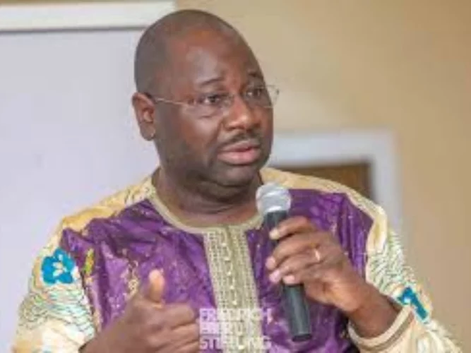 Gilles Badet : l'ex SG de la Cour constitutionnelle évoque les compétences que la haute juridiction cède au Sénat 