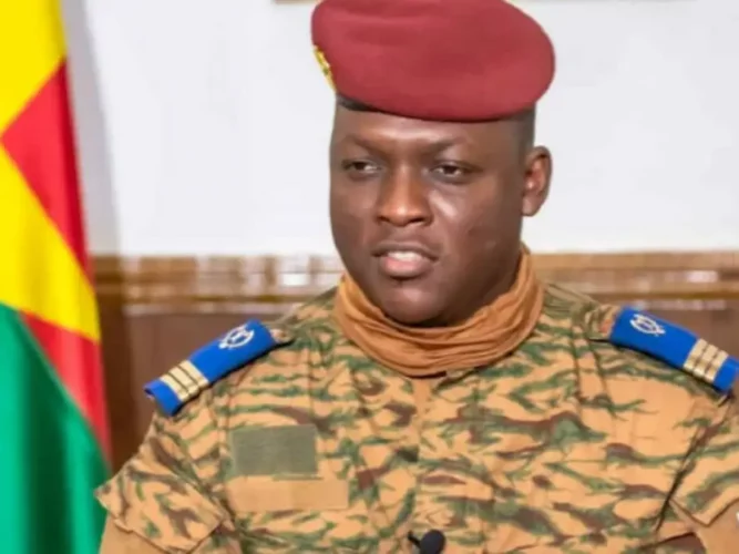 urkina Faso : 08 membres d'une ONG dont un malien et 04 burkinabè arrêtés pour soupçon d'espionnage 