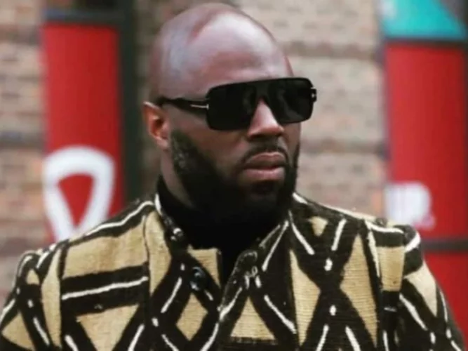 Bénin : poursuivi pour ses liens financiers avec le Panafricaniste Kèmi Séba, il se défend à la Criet