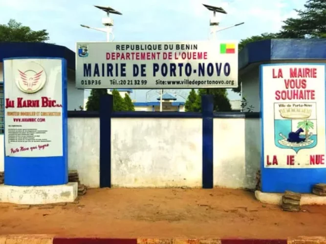 Bénin : la mairie de Porto-Novo recrute 80 agents distributeurs et ilotiers 