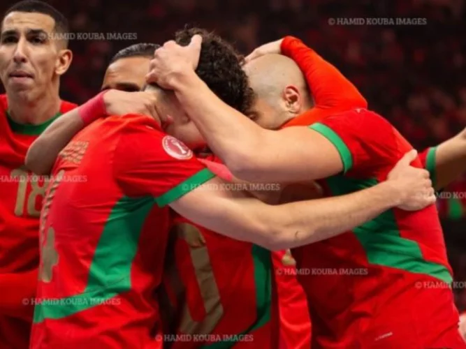 CAN 2025 : le Maroc s'impose aux Comores et lance sa compétition