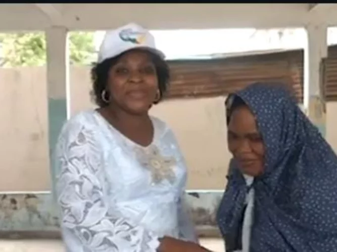 Ramadan à Adogléta : Soutien de Mme Isabelle Essou aux musulmanes du mouvement « Soldats de Wadagni »