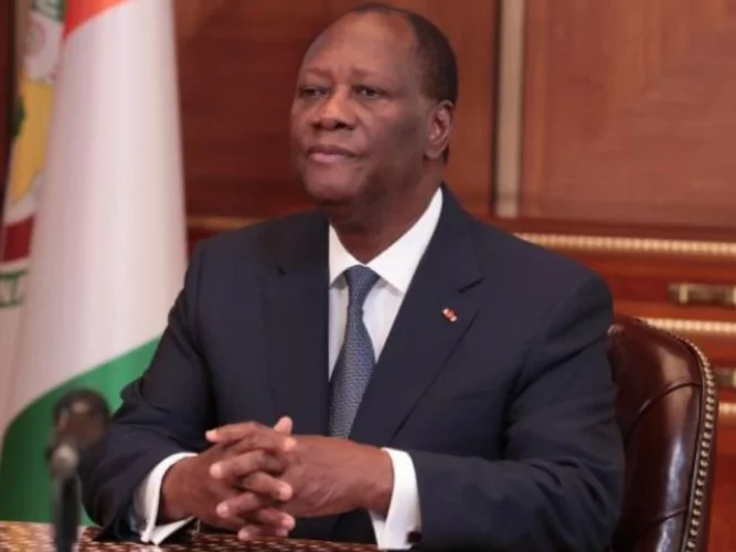  Côte d'Ivoire : la nationalité ivoirienne de Ouattara contestée et attaquée devant le conseil constitutionnel 
