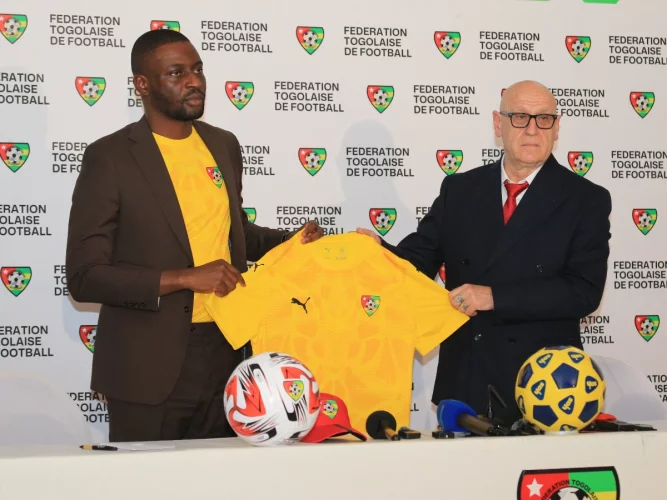 Togo : Patrice Neveu officiellement installé à la tête des Éperviers