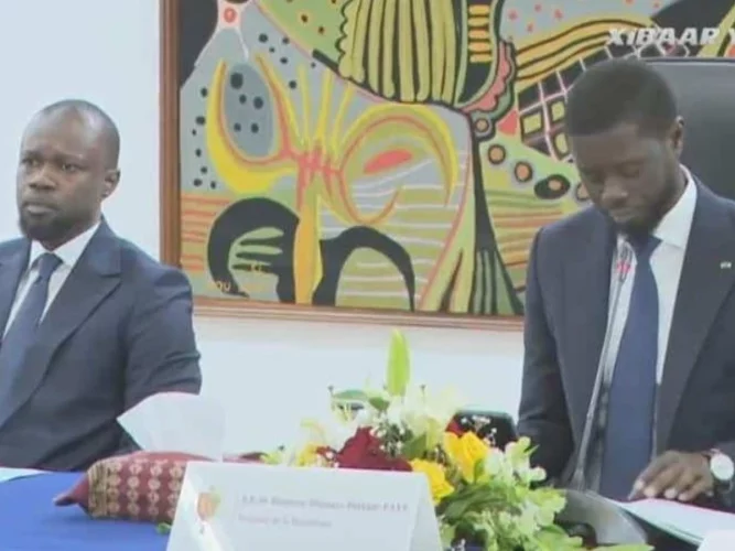 Tension à la présidence du Pastef : Ousmane Sonko fixe la ligne rouge à Diomaye Faye