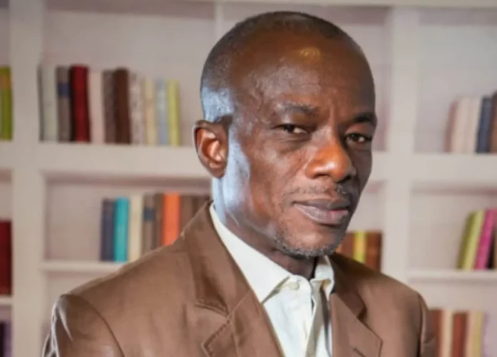 Révision de la Constitution : les trois leçons à tirer du premier vote, selon Valentin Djènontin