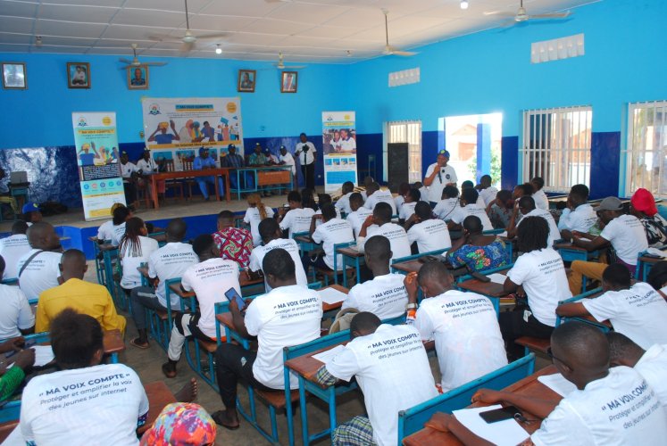 Bohicon : l'ONG APDD mobilise la jeunesse contre la désinformation et les dérives numériques