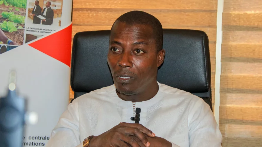 Présidence à 7 ans : le gouvernement dénonce les “intoxications” et clarifie l'application de la réforme