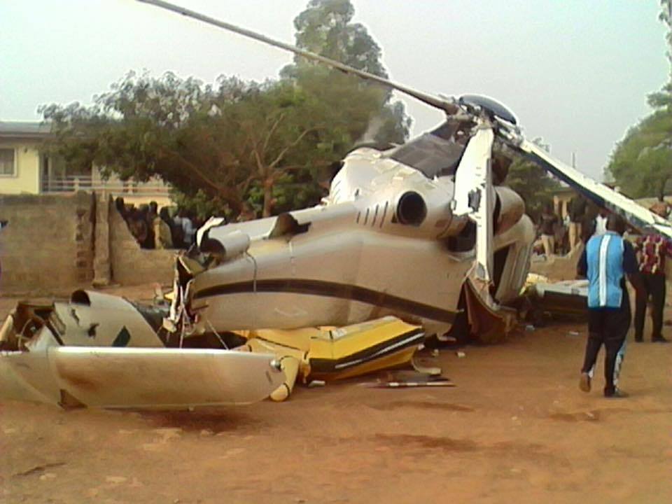 voici l'épave d'alors sur le terrain de Djougou voici l'épave d'alors sur le terrain de Djougou
