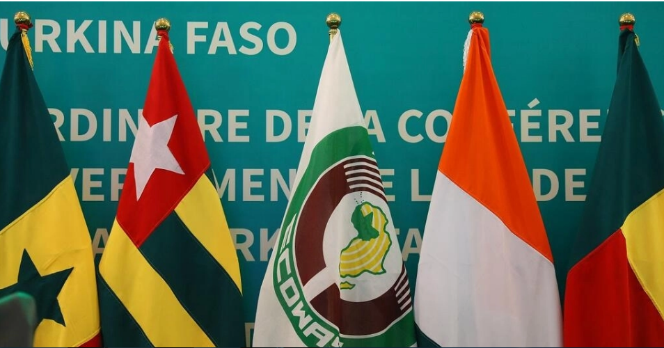 Cédéao: levée graduelle des sanctions économiques et financières contre le Mali de Goïta