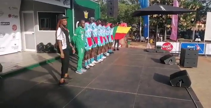 Tour cycliste international du Bénin : la vidéo de la cérémonie officielle de présentation des coureurs