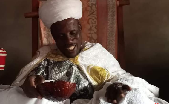 Carnet noir: Décès de sa Majesté SinaBoun Touko Sari