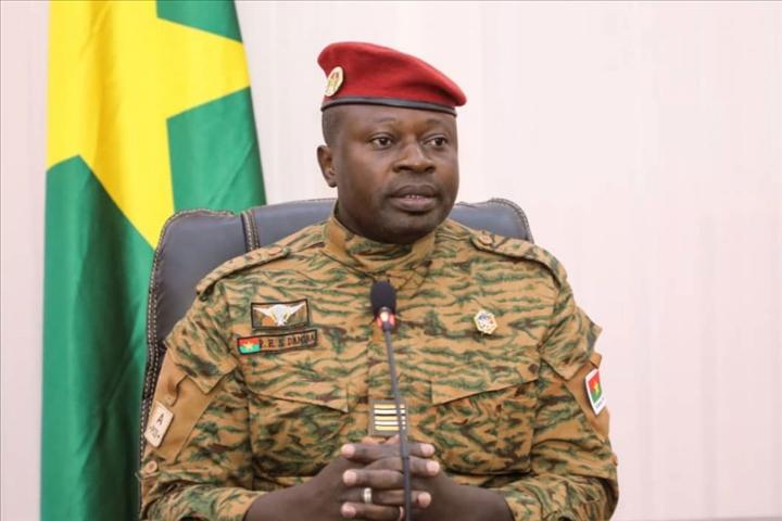 Burkina : la junte militaire au pouvoir relève plusieurs cadres de leur poste, lire les détails