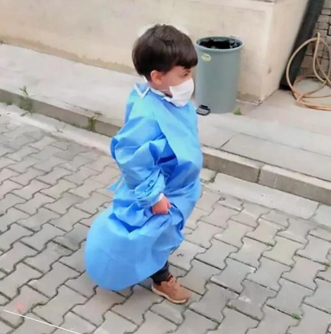 Covid-19 : un joueur turc étrangle son enfant de 5 ans atteint de la pandémie